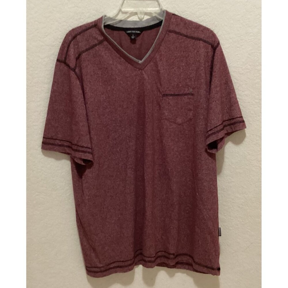 Distortion Men's Heathered Red V-Neck T-Shirt Size L